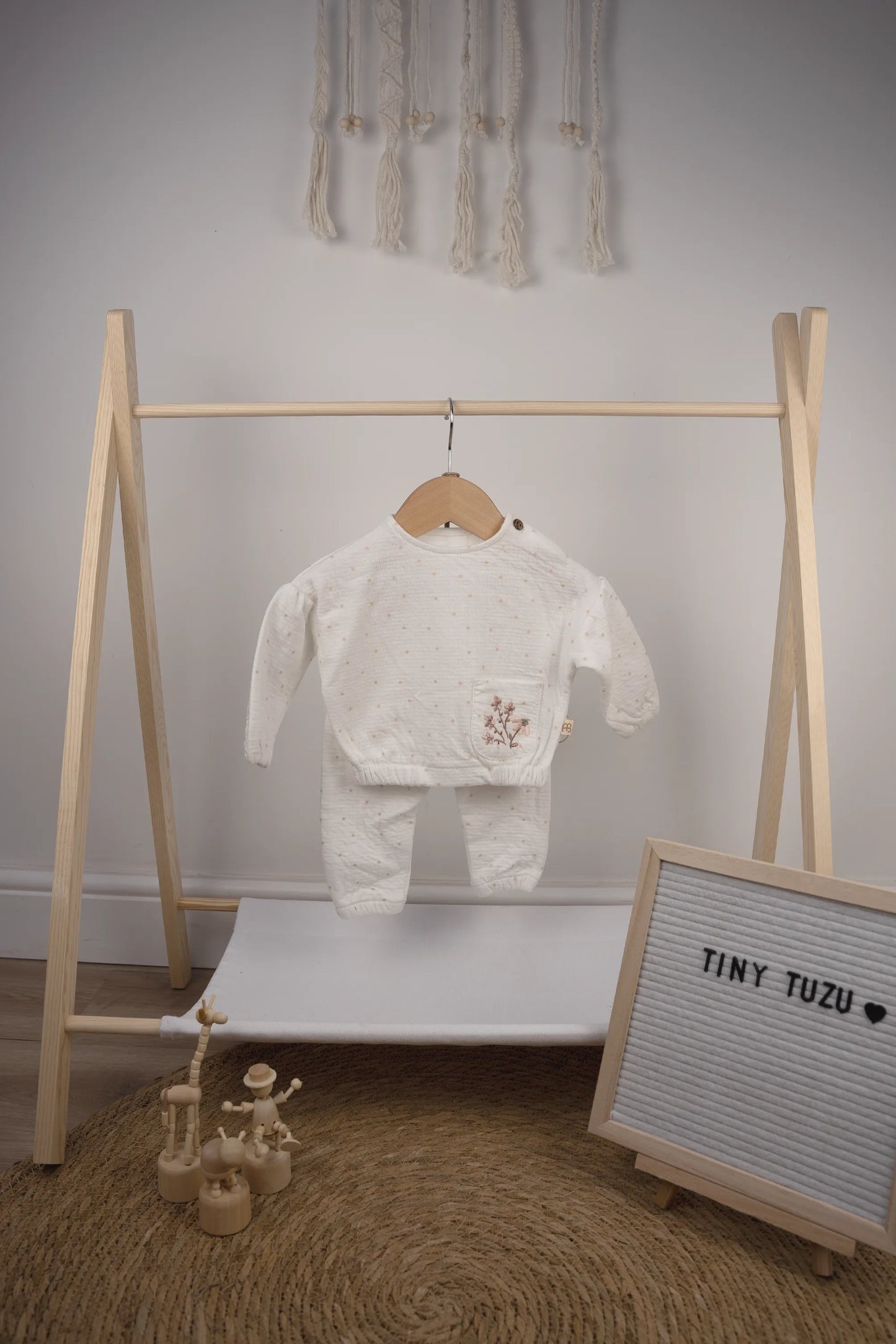 100% COTTON 2-PIECE BABY SET WITH POLKA DOTS & EMBROIDERED FLOWER – MULTIPLE COLORS