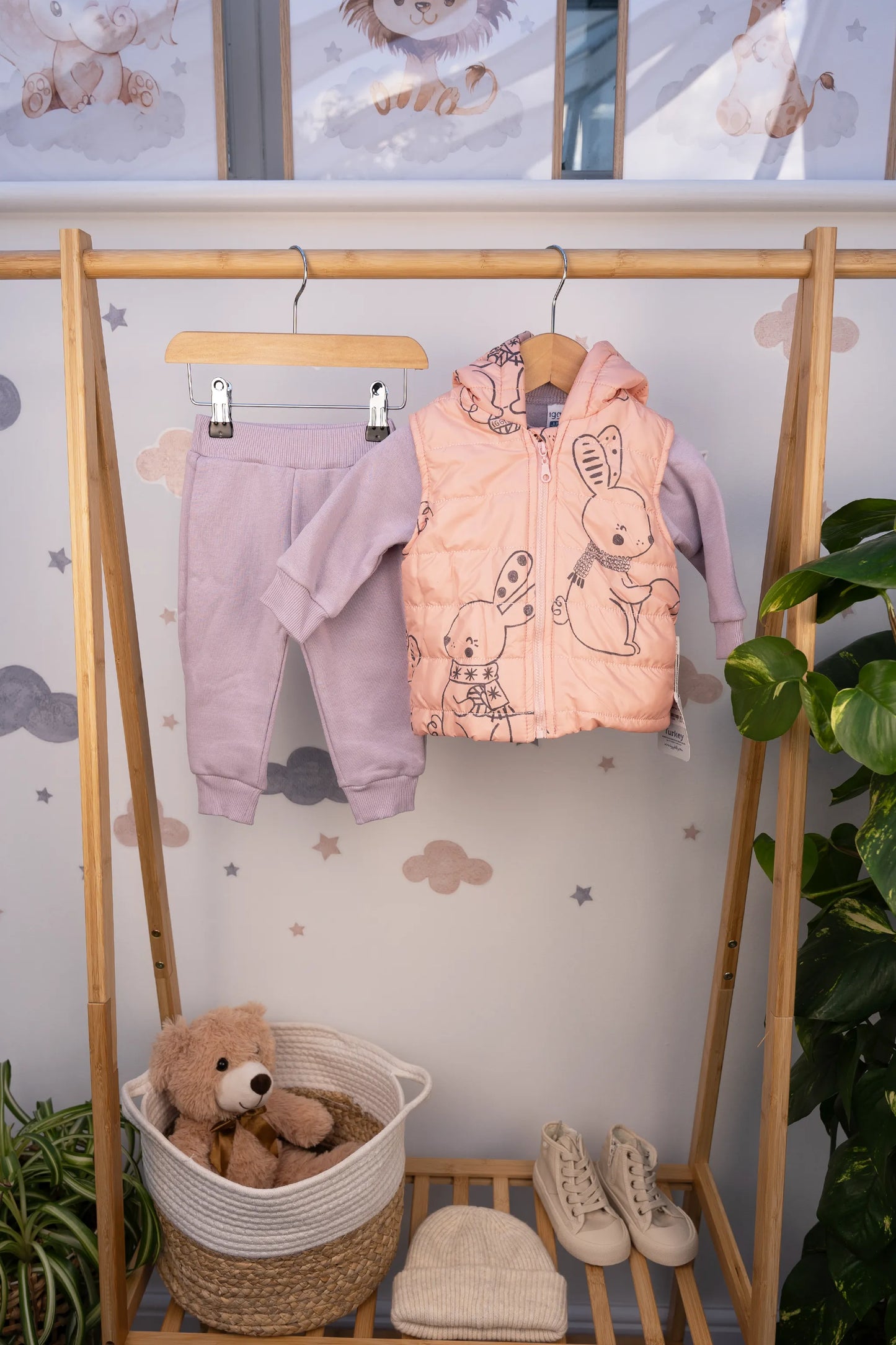 BUNNY HOODED 3-PIECE QUILTED OUTFIT SET – PINK & PURPLE (6-24M)