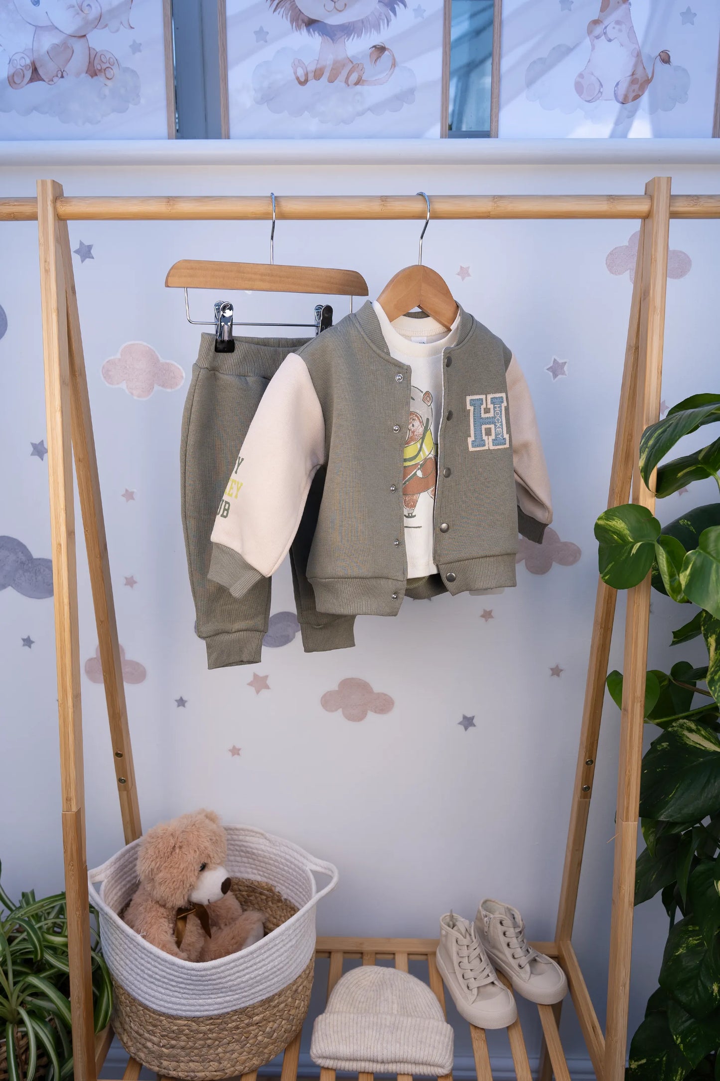 HOCKEY THEMED TODDLER 3-PIECE SET NAVY & GREEN (6-24M)