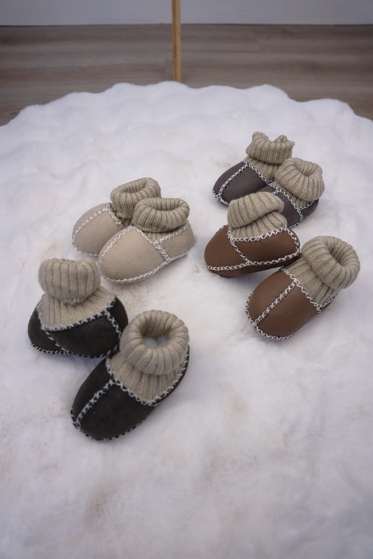 HANDMADE DOUBLE-FACED SHEEPSKIN BABY BOOTIES WITH KNIT CUFFS 0-6 MONTHS