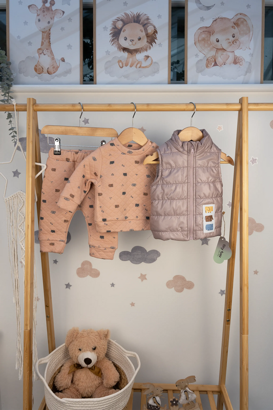 3-PIECE QUILTED SWEATSHIRT, JOGGERS, AND PUFFER VEST SET (3-18M)