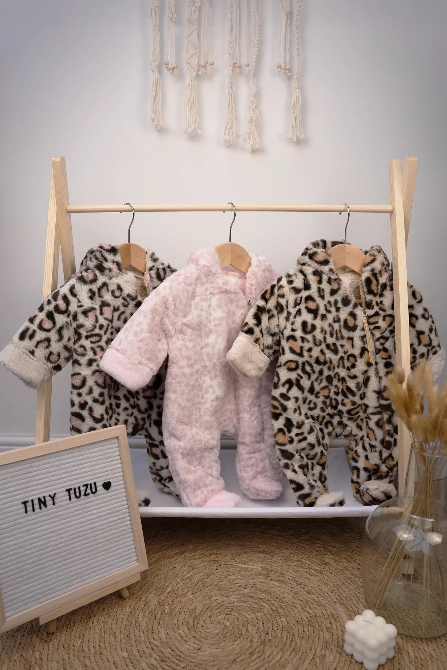 BABY ANIMAL PRINT HOODED SNOWSUIT WITH ZIP CLOSURE