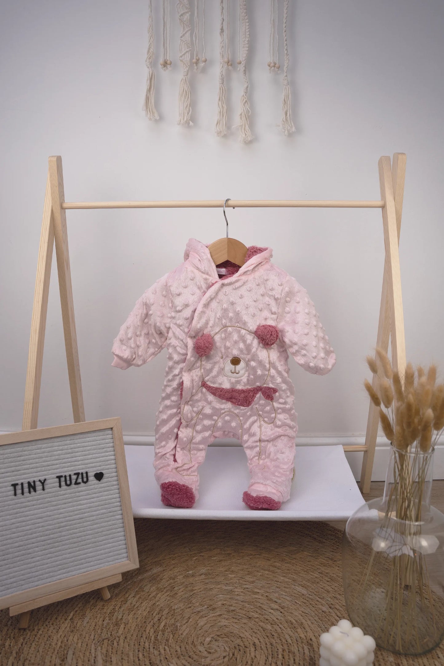 PLUSH BABY SNOWSUIT WITH BEAR EMBROIDERY - PINK