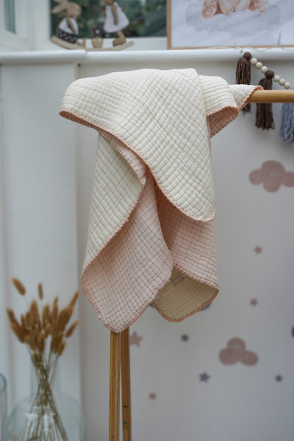 THICK MUSLIN BABY BLANKET WITH DECORATIVE STITCHING