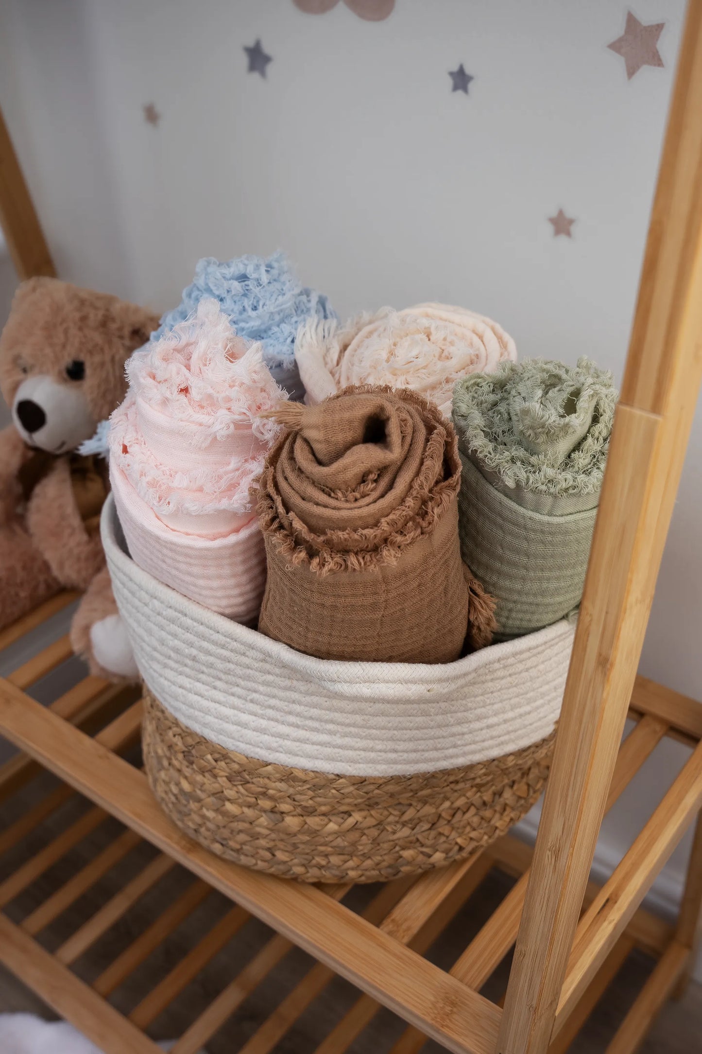 SOFT MUSLIN BABY BLANKET - AVAILABLE IN 5 COLORS