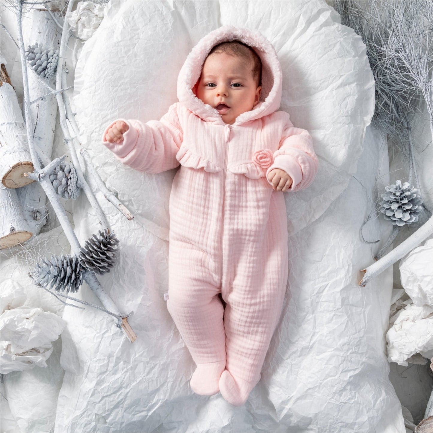 COZY HOODED BABY MUSLIN JUMPSUIT WITH SOFT INNER LINING AND ZIP CLOSURE - PINK, BEIGE & BROWN