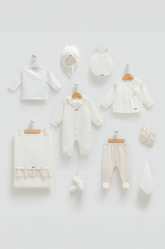 10-PIECE NEWBORN GIFT SET - MUSLIN COTTON BABY ESSENTIALS IN PINK & WHITE